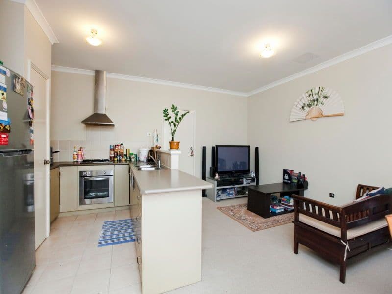 11A Kilmurray Way, BALGA WA 6061, Balga - Thumbnail 4