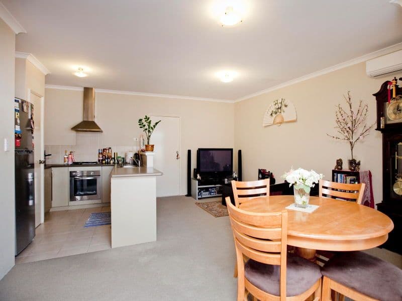11A Kilmurray Way, BALGA WA 6061, Balga - Thumbnail 5