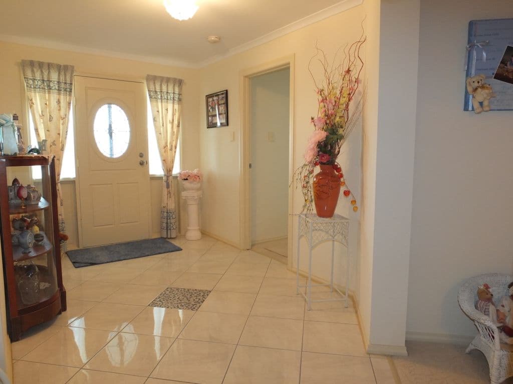 99 Pommern Way, Wallaroo SA 5556, Wallaroo - Thumbnail 4
