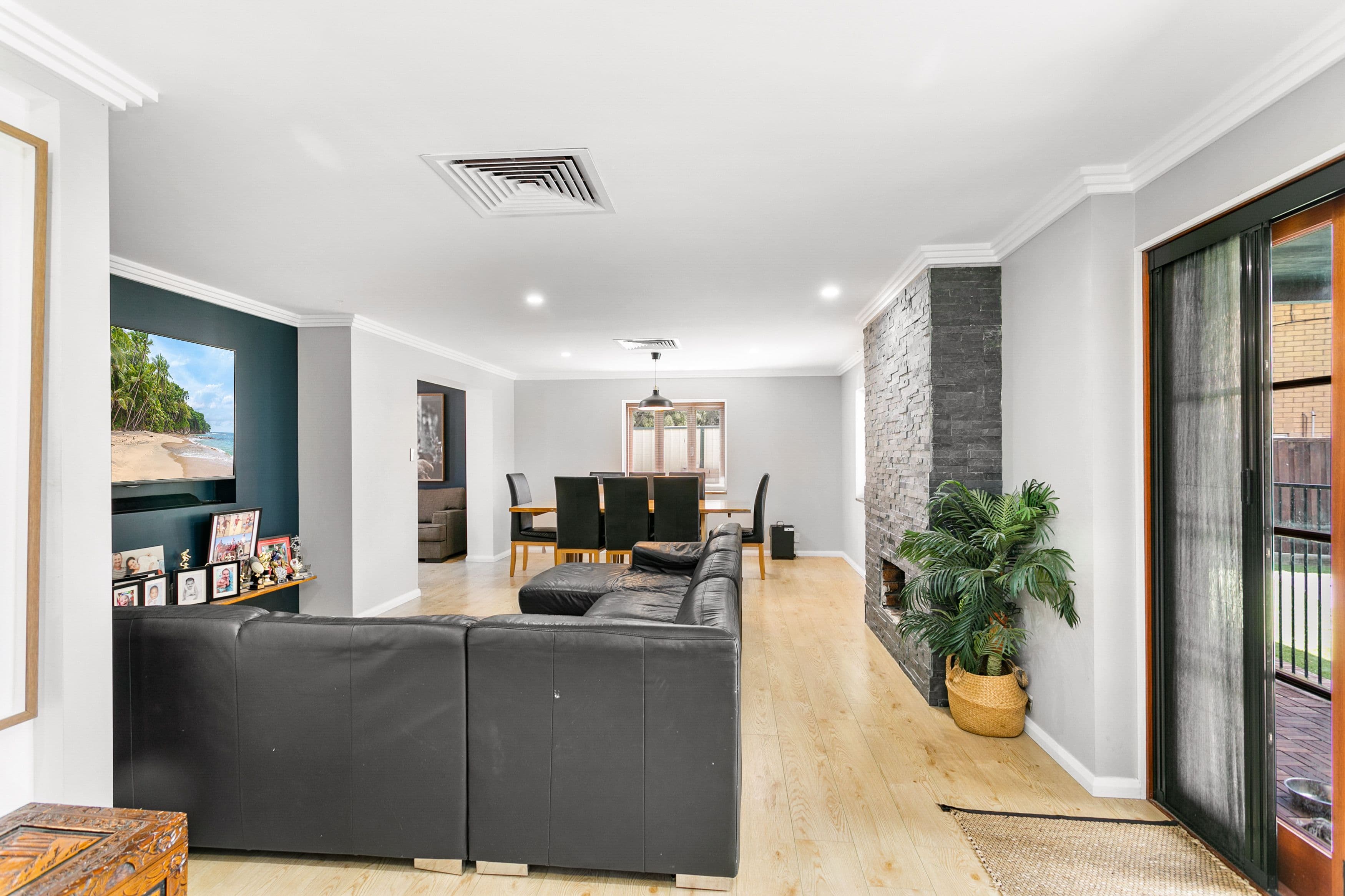 82 Donald Street, Woody Point QLD 4019, Woody Point - Thumbnail 2