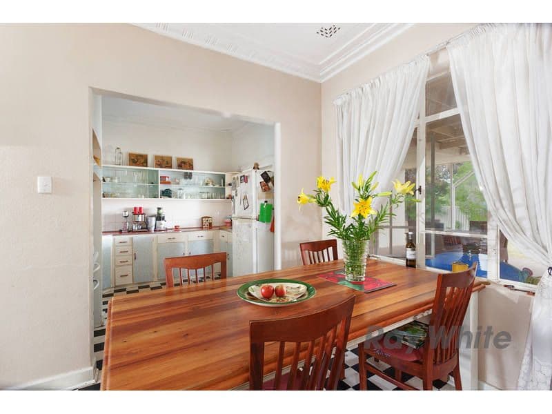 12 Redmond Road, HAMILTON HILL WA 6163, Hamilton Hill - Thumbnail 7
