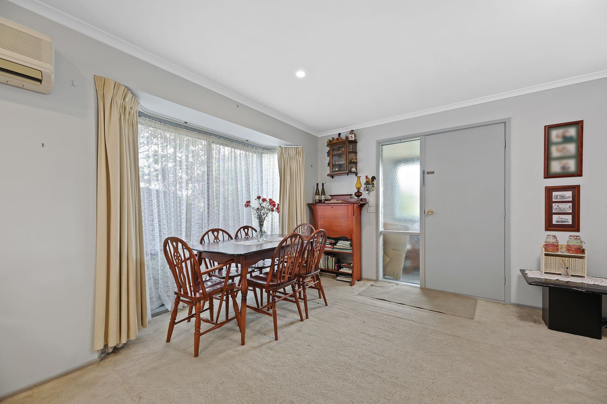 4 Russell Street, Drouin VIC 3818, Drouin - Thumbnail 3