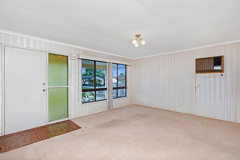 24 Lucas Crescent, BERKELEY VALE NSW 2261, Berkeley Vale - Thumbnail 4