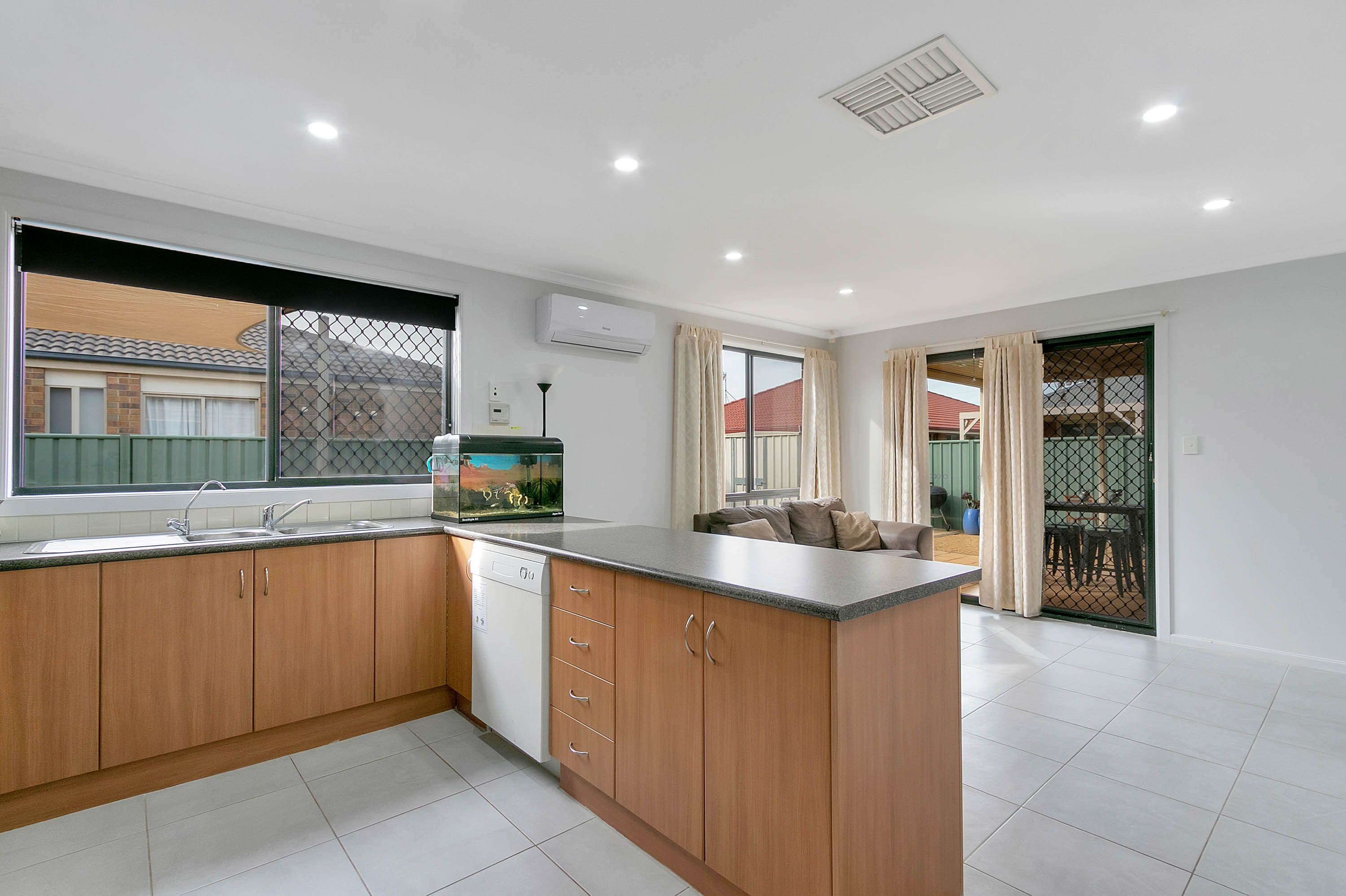 8 Dylan Close, Munno Para West SA 5115, Munno Para West - Thumbnail 5
