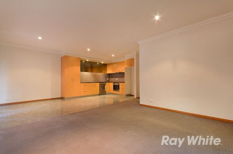 1 Karella Crescent, MORNINGTON VIC 3931, Mornington - Thumbnail 3