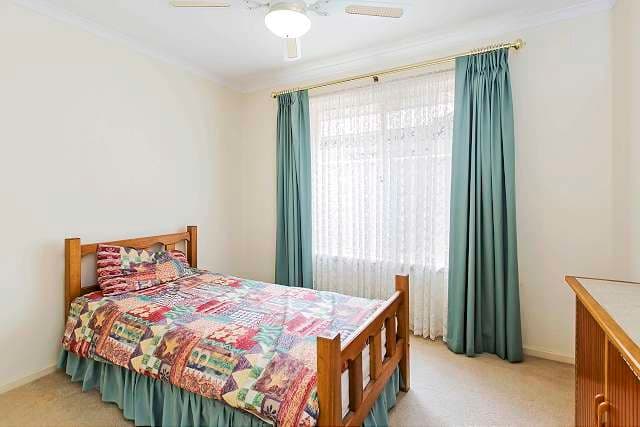 6 Knapman Crescent, PORT ADELAIDE SA 5015, Port Adelaide - Thumbnail 6