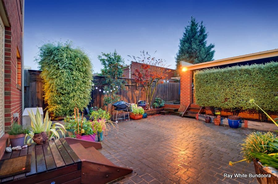 18 Westwood Drive, MILL PARK VIC 3082, Mill Park - Thumbnail 7