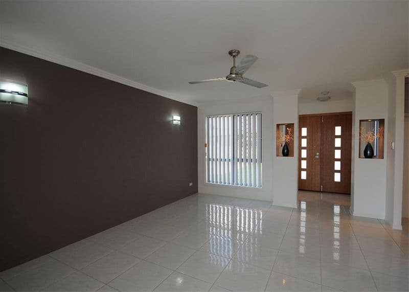13  Parklink Avenue West, WONDUNNA QLD 4655, Wondunna - Thumbnail 5