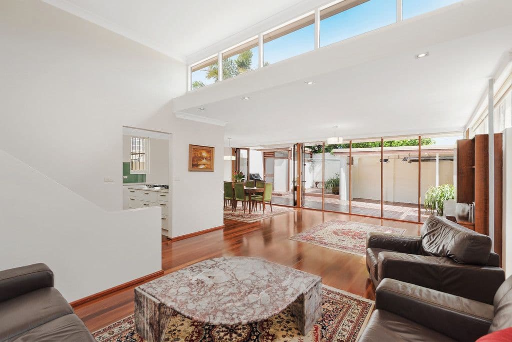 35 Gilgandra Road, North Bondi NSW 2026, North Bondi - Thumbnail 2
