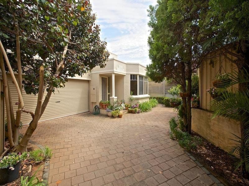 27 Helmsley Street, SCARBOROUGH WA 6019, Scarborough - Image 1