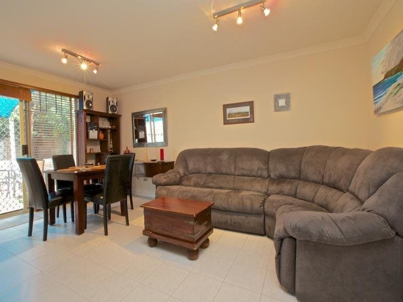 27 Helmsley Street, SCARBOROUGH WA 6019, Scarborough - Thumbnail 6