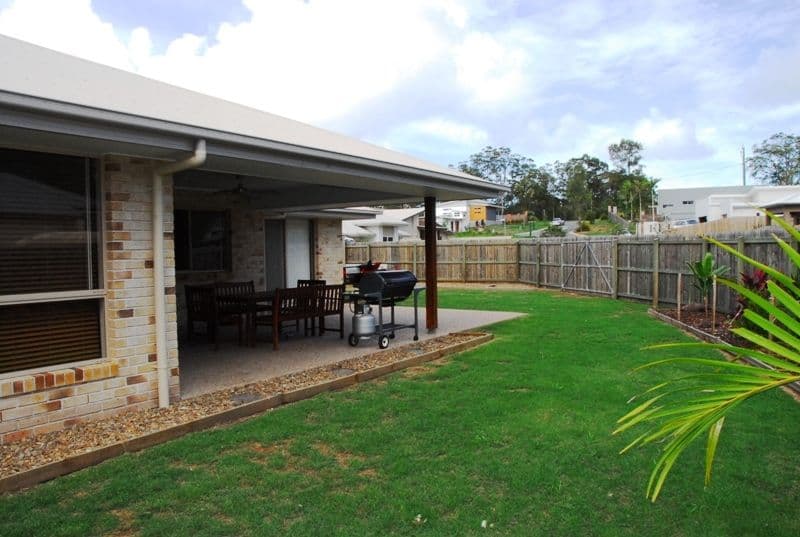 35 Cullen Drive, LITTLE MOUNTAIN QLD 4551, Little Mountain - Thumbnail 4