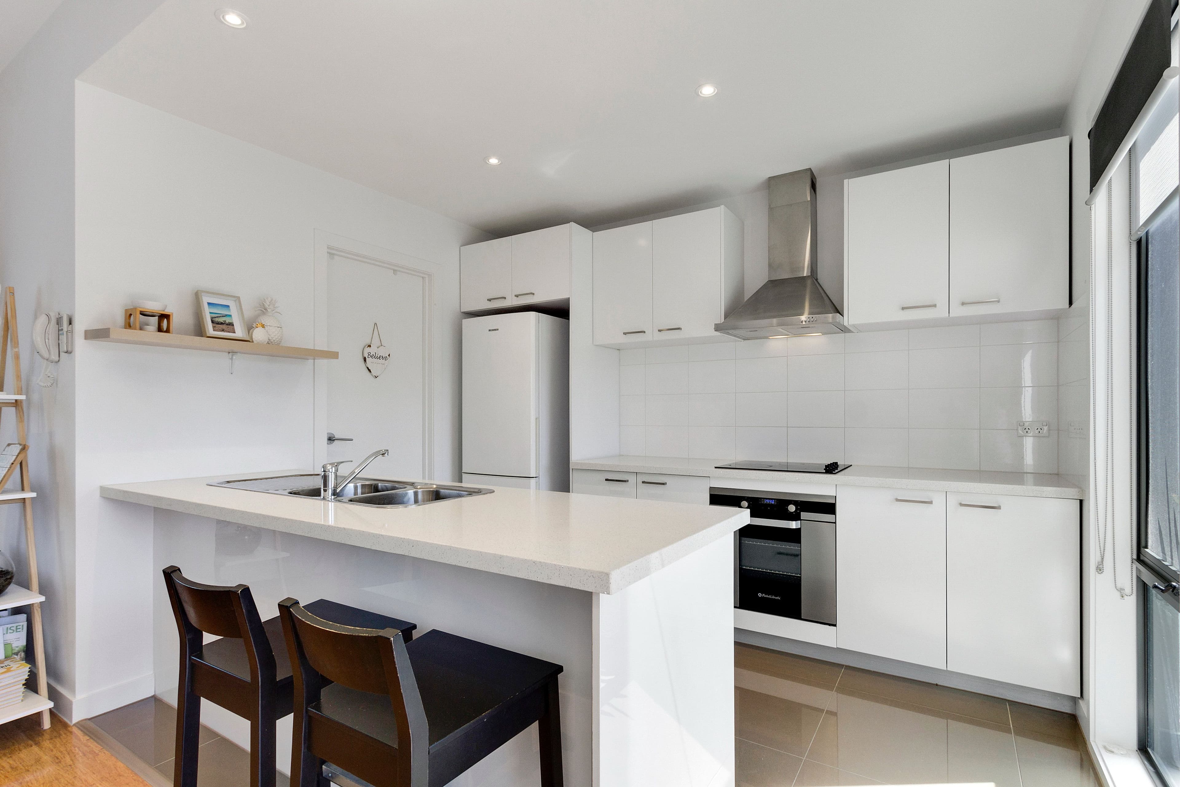 39-41 Nepean Highway, Seaford VIC 3198, Seaford - Thumbnail 2