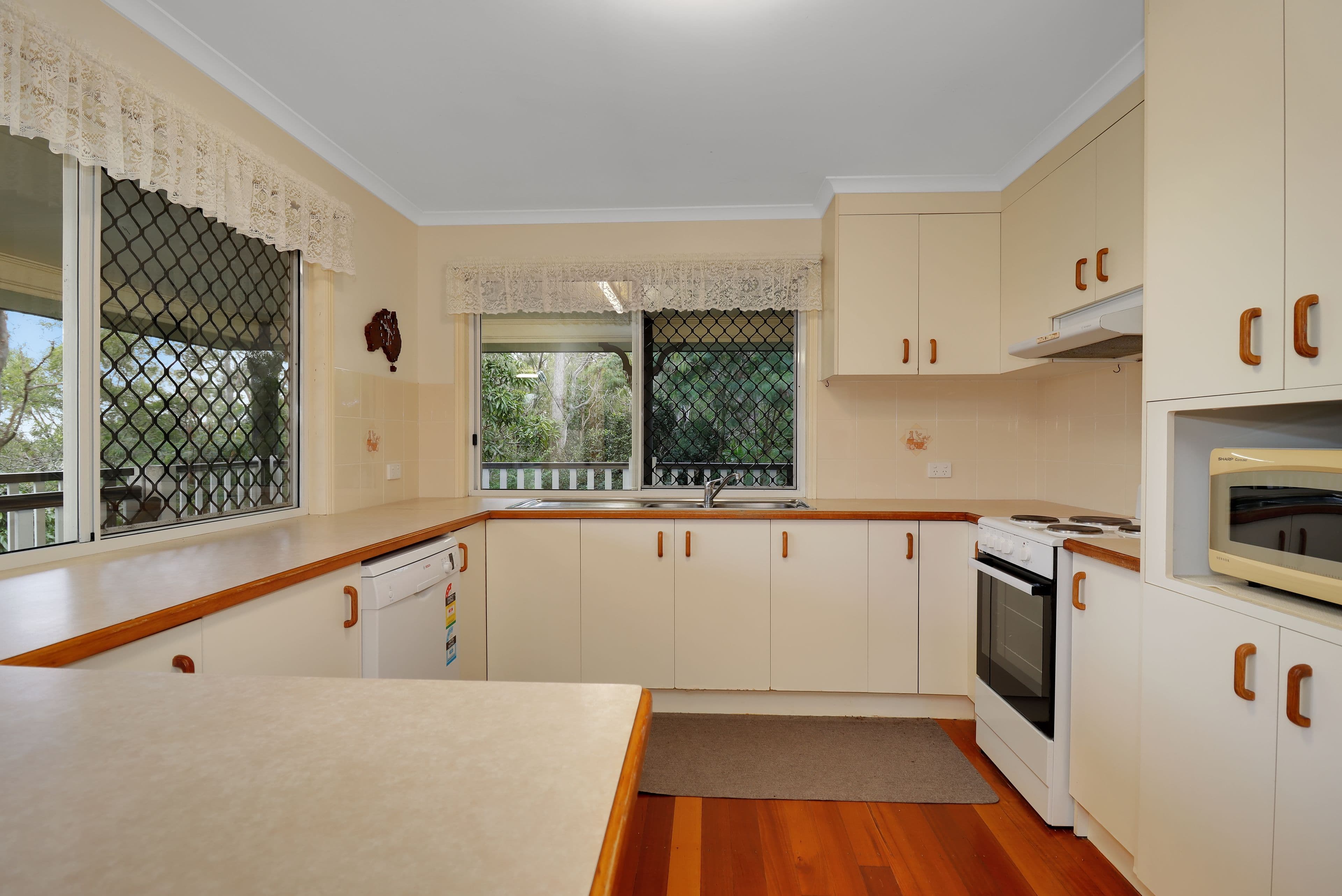 20 Mant Street, Point Vernon QLD 4655, Point Vernon - Thumbnail 6