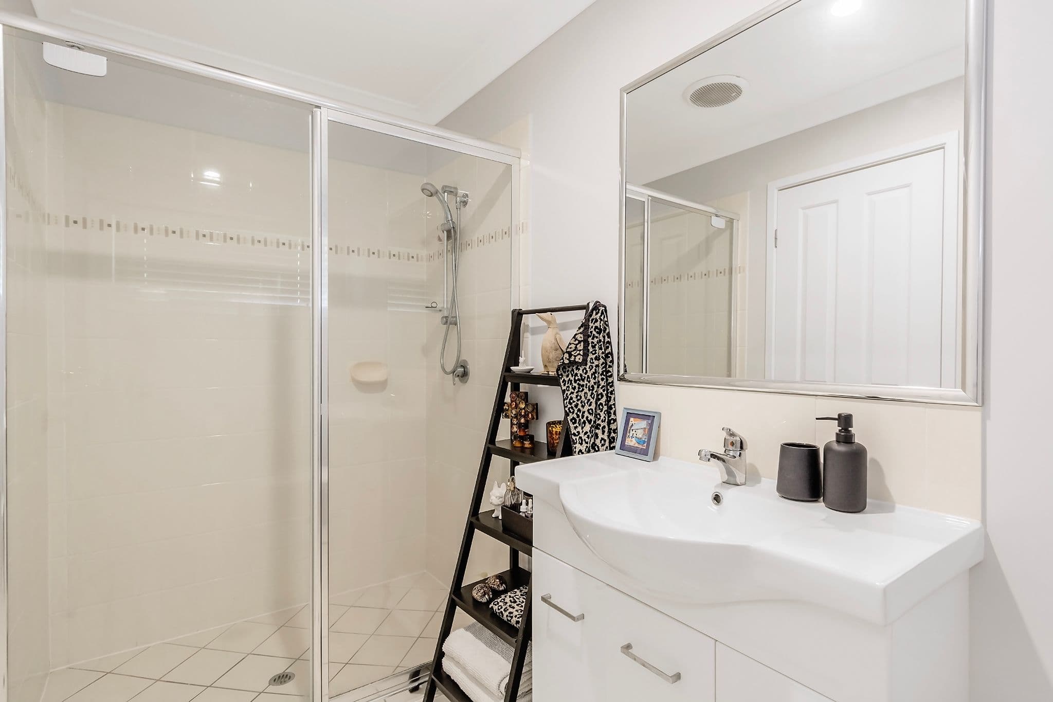14 Ritz Drive, Coomera QLD 4209, Coomera - Thumbnail 5