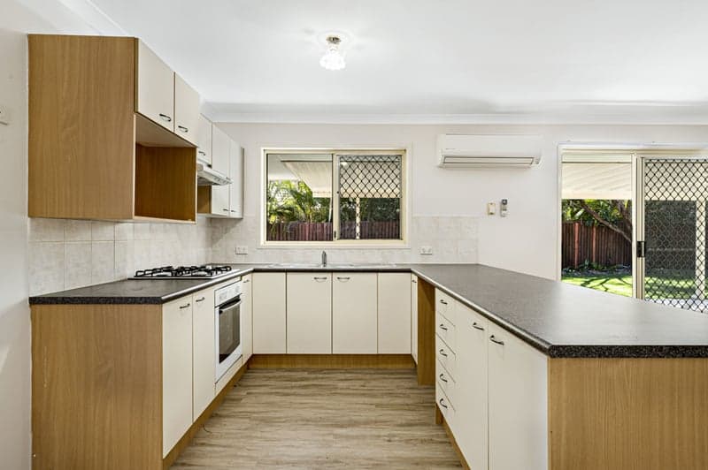 22 De Havilland Drive, Bray Park - Thumbnail 4