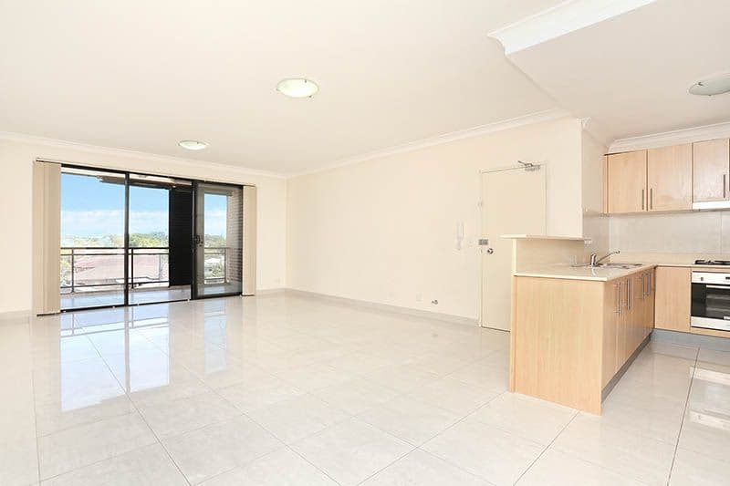 39 Earl Street, Merrylands NSW 2160, Merrylands - Thumbnail 2