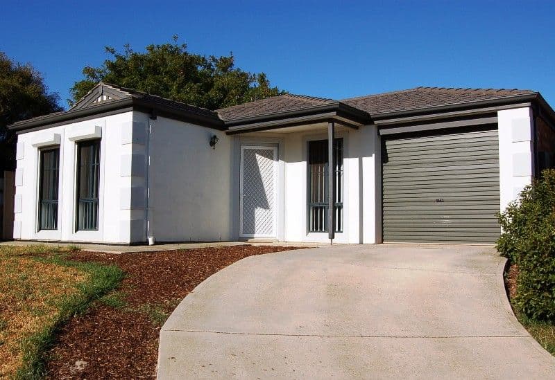 264 Kilaben Road, Kilaben Bay - Image 1