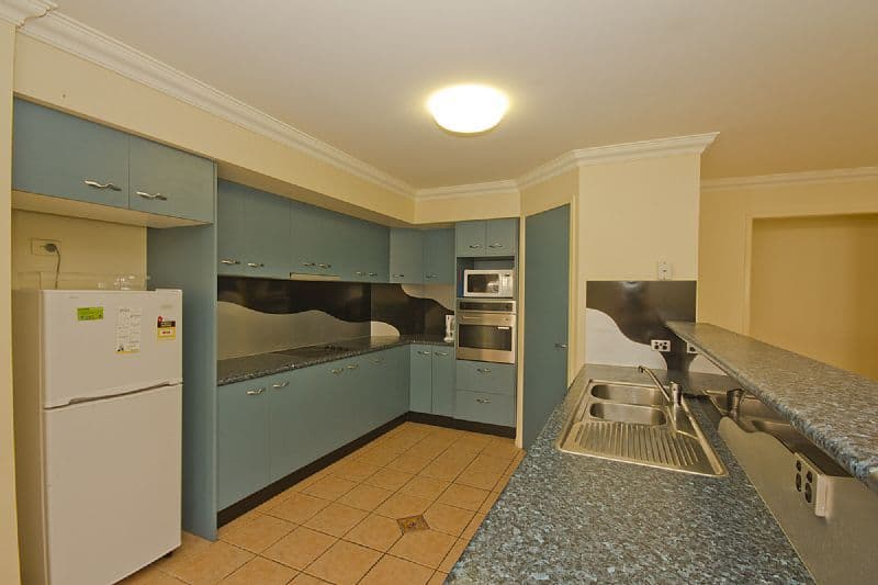 33 Finnegan Street, ROTHWELL QLD 4022, Rothwell - Thumbnail 2