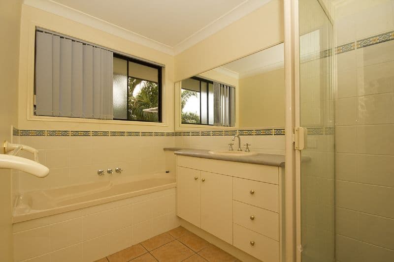 33 Finnegan Street, ROTHWELL QLD 4022, Rothwell - Thumbnail 7