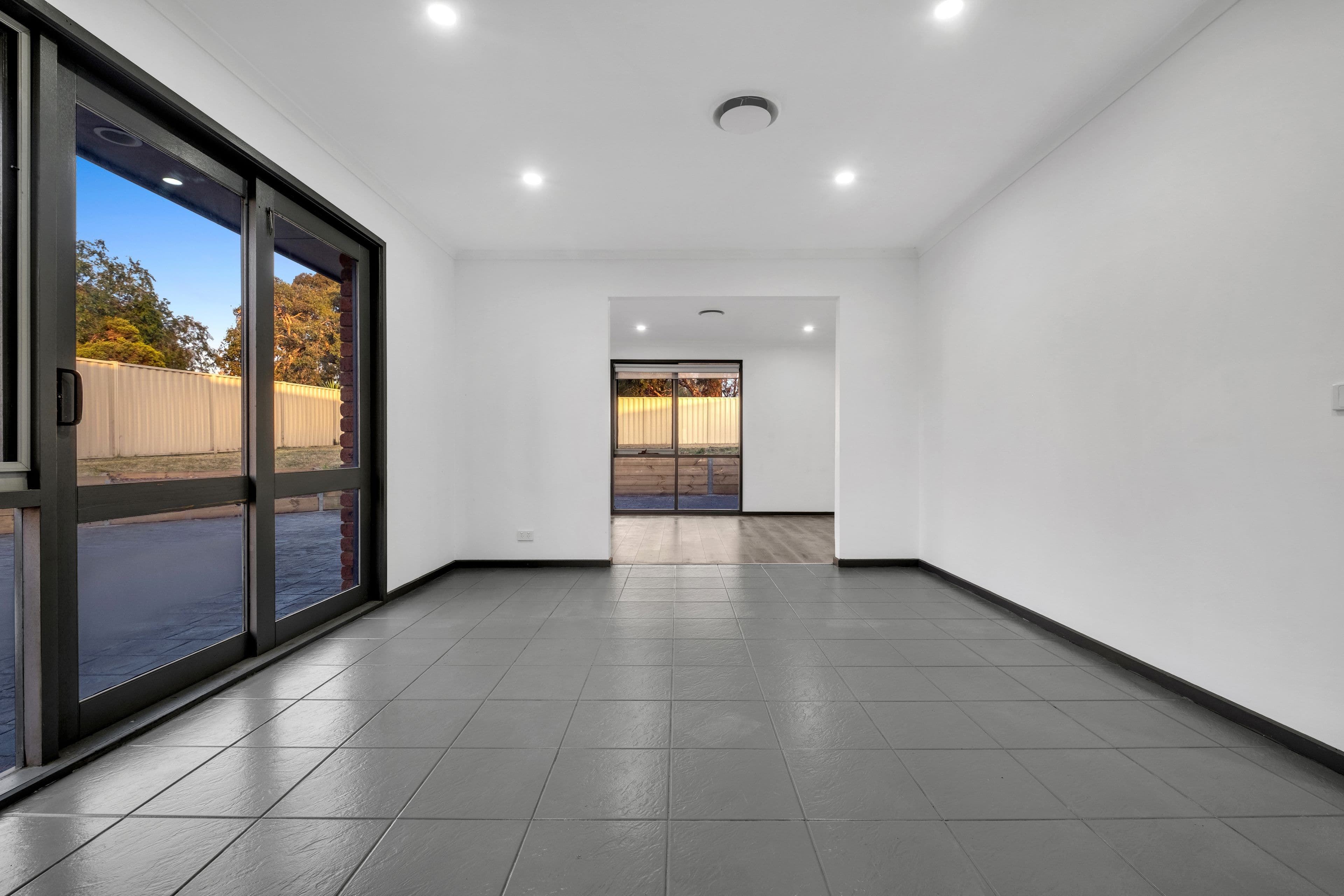 85 Lesdon Avenue, Cranbourne VIC 3977, Cranbourne - Thumbnail 8