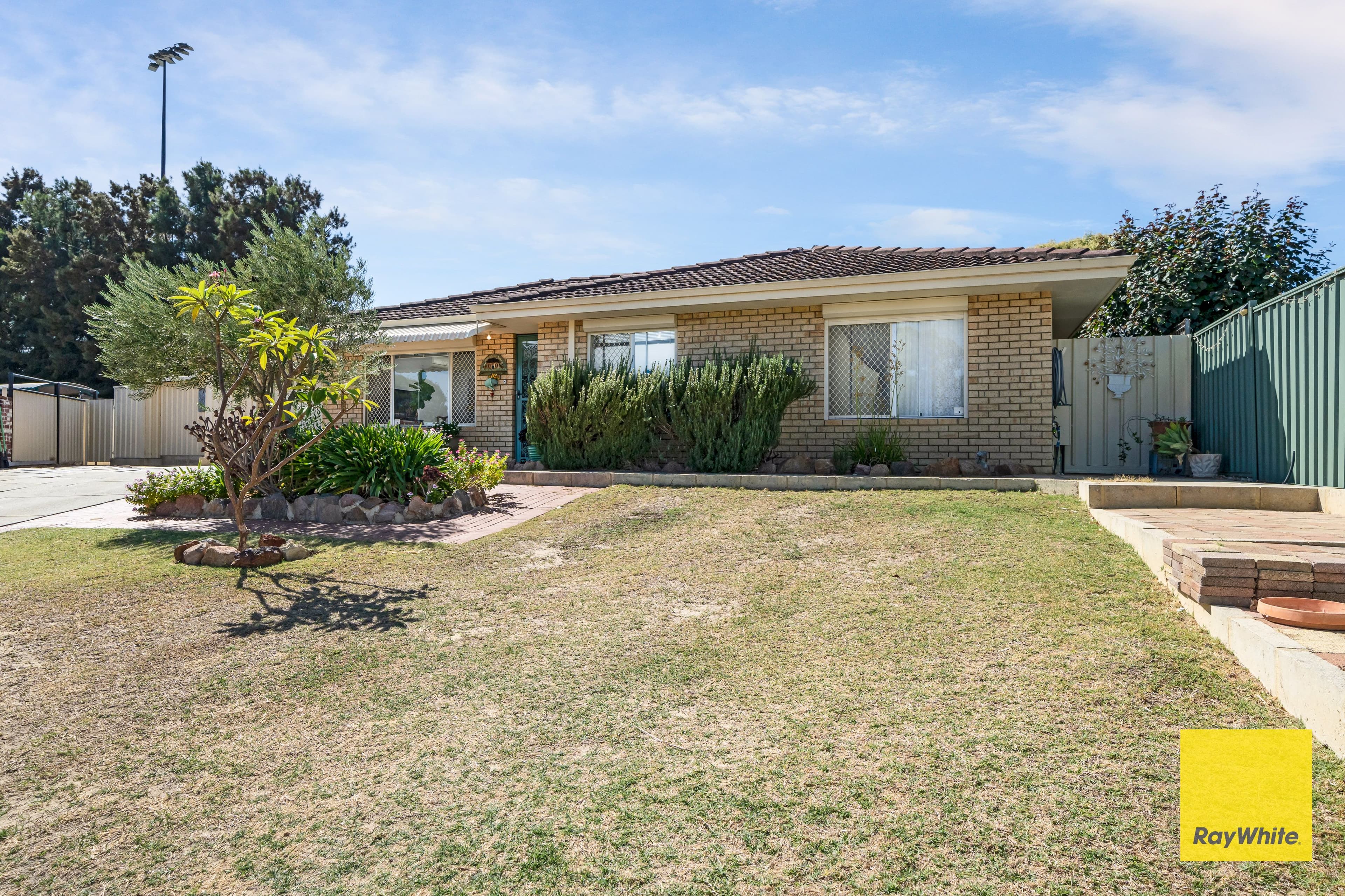 11 Rowe Place, Midland WA 6056, Midland - Thumbnail 2