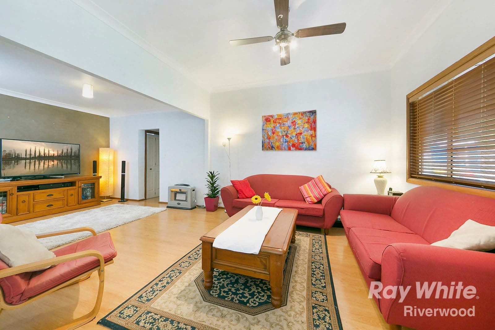 12 Lillian Road, Riverwood - Thumbnail 2