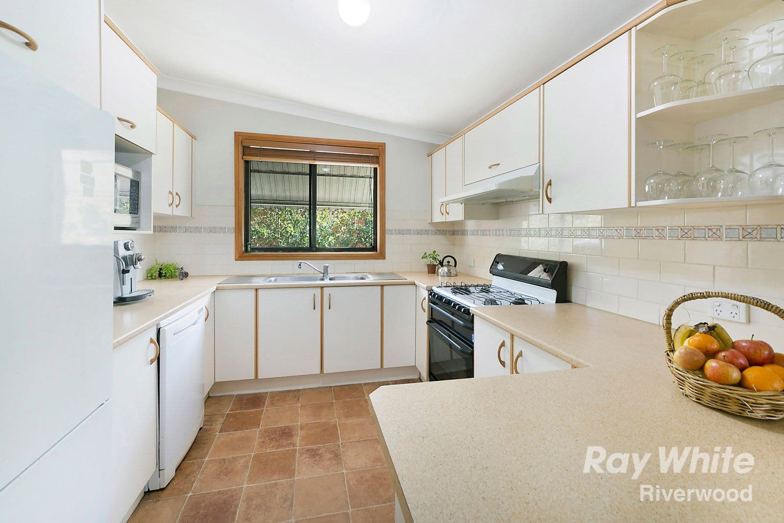 12 Lillian Road, Riverwood - Thumbnail 6