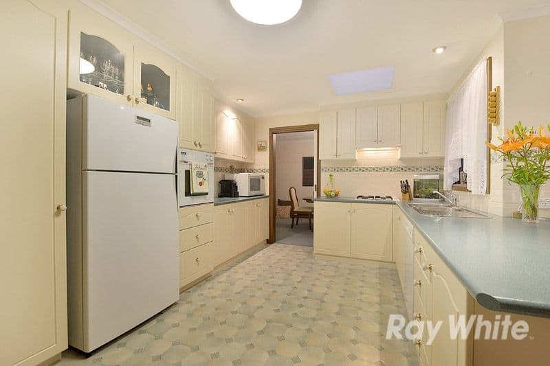 114 Marylyn Place, Cranbourne VIC 3977, Cranbourne - Thumbnail 2