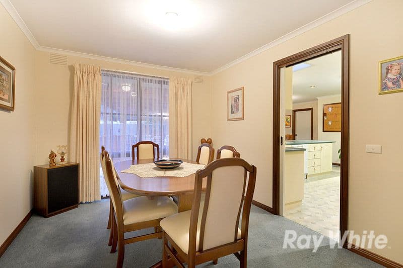 114 Marylyn Place, Cranbourne VIC 3977, Cranbourne - Thumbnail 3