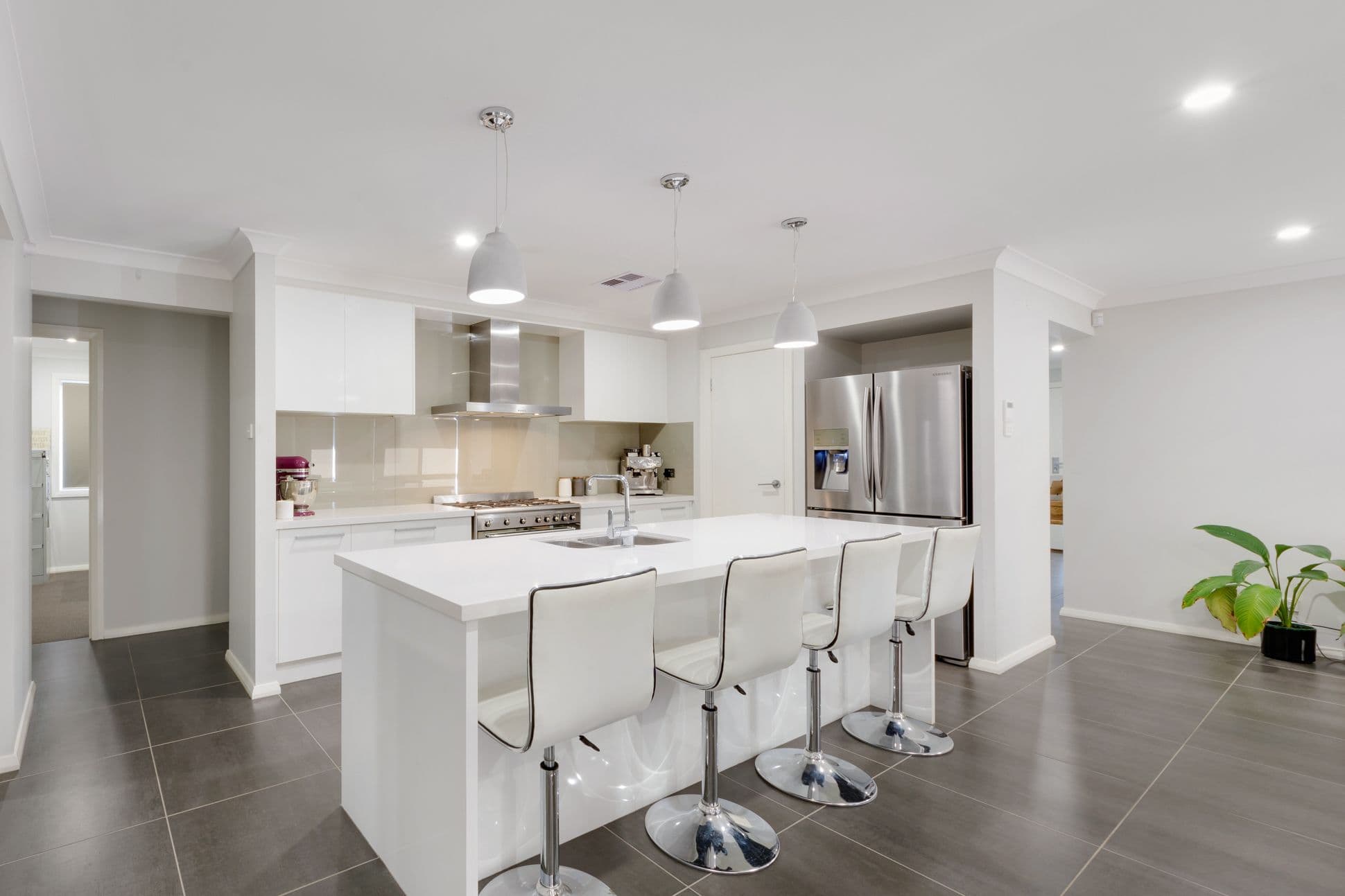 13 Beckham Street, Spring Farm - Thumbnail 2