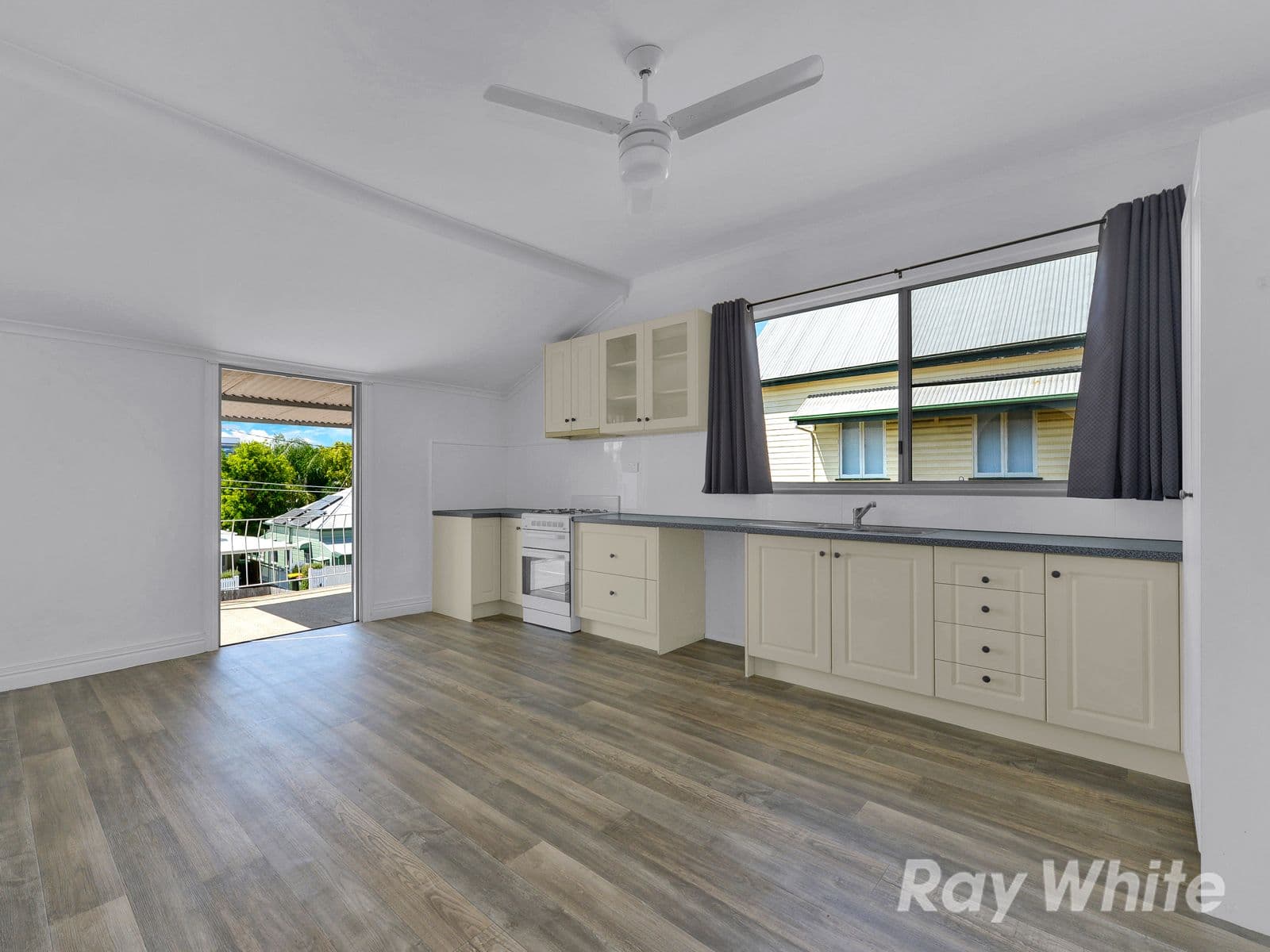 11 Hammond Street, Red Hill QLD 4059, Red Hill - Thumbnail 5