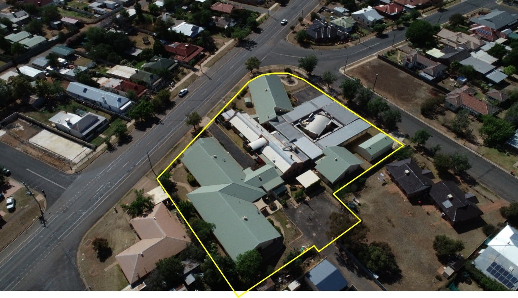 28 Johnson Street, Forbes - Image 1