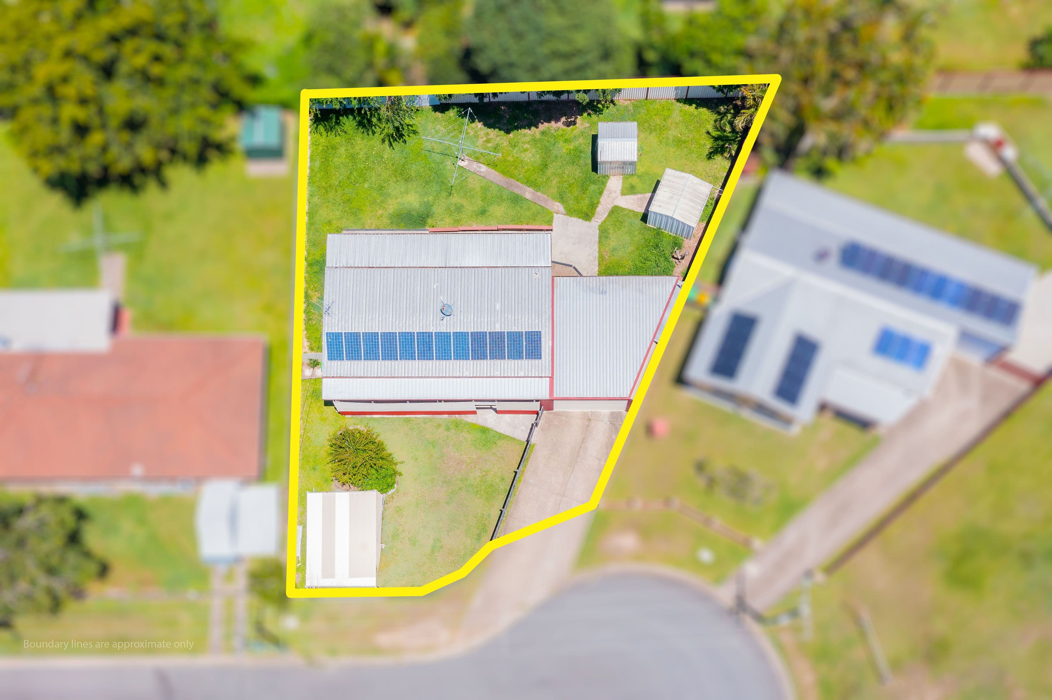 13 Bridecroft Court, Deception Bay QLD 4508, Deception Bay - Thumbnail 2