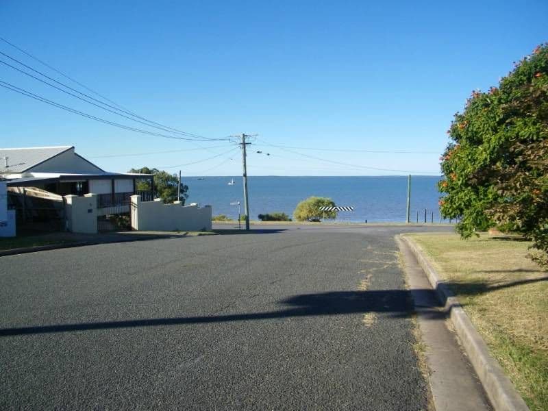 5  Palmer Street, GLADSTONE QLD 4680, Gladstone - Thumbnail 3
