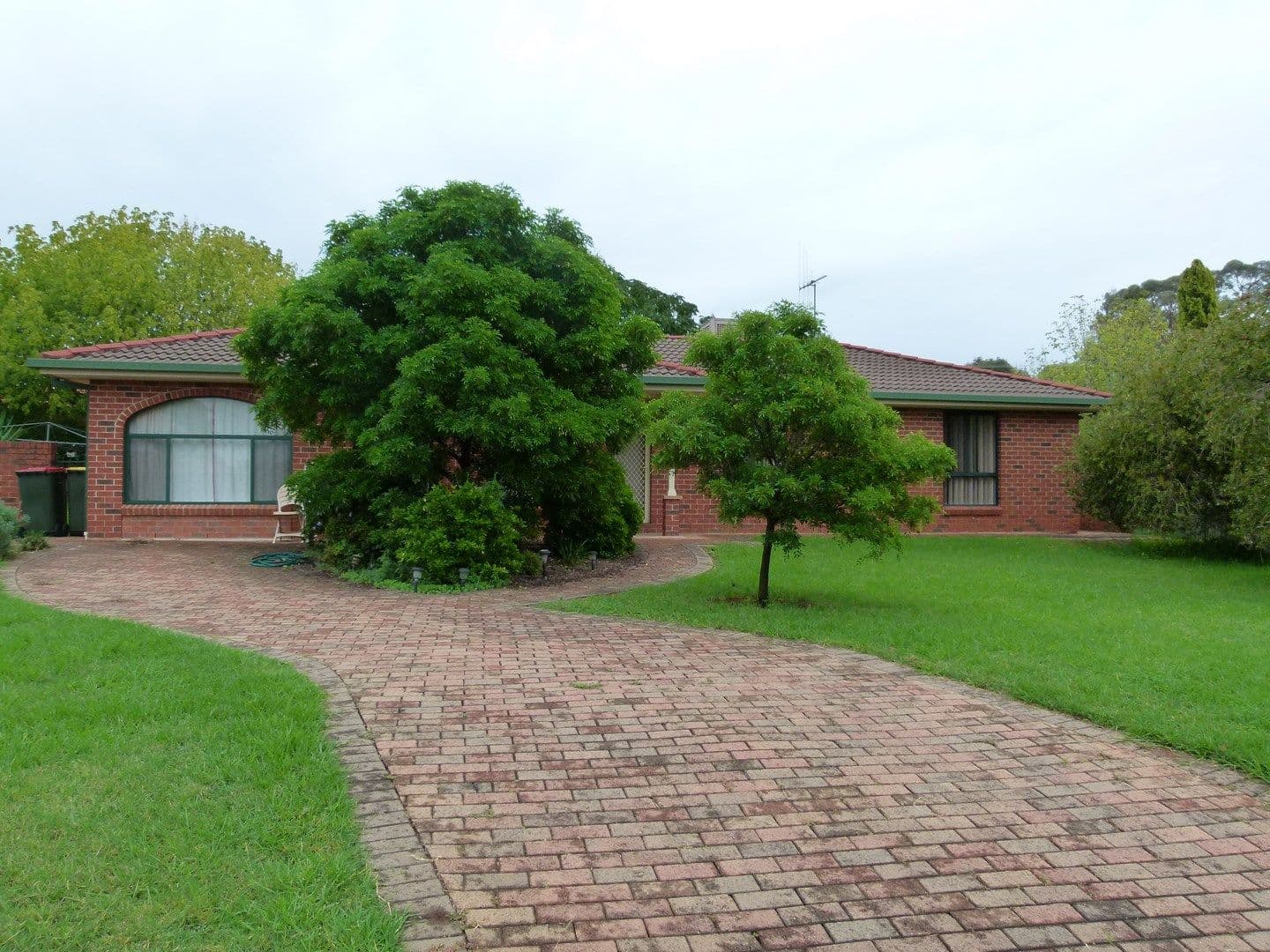 27 Thames Street, FORBES NSW 2871, Forbes - Image 1
