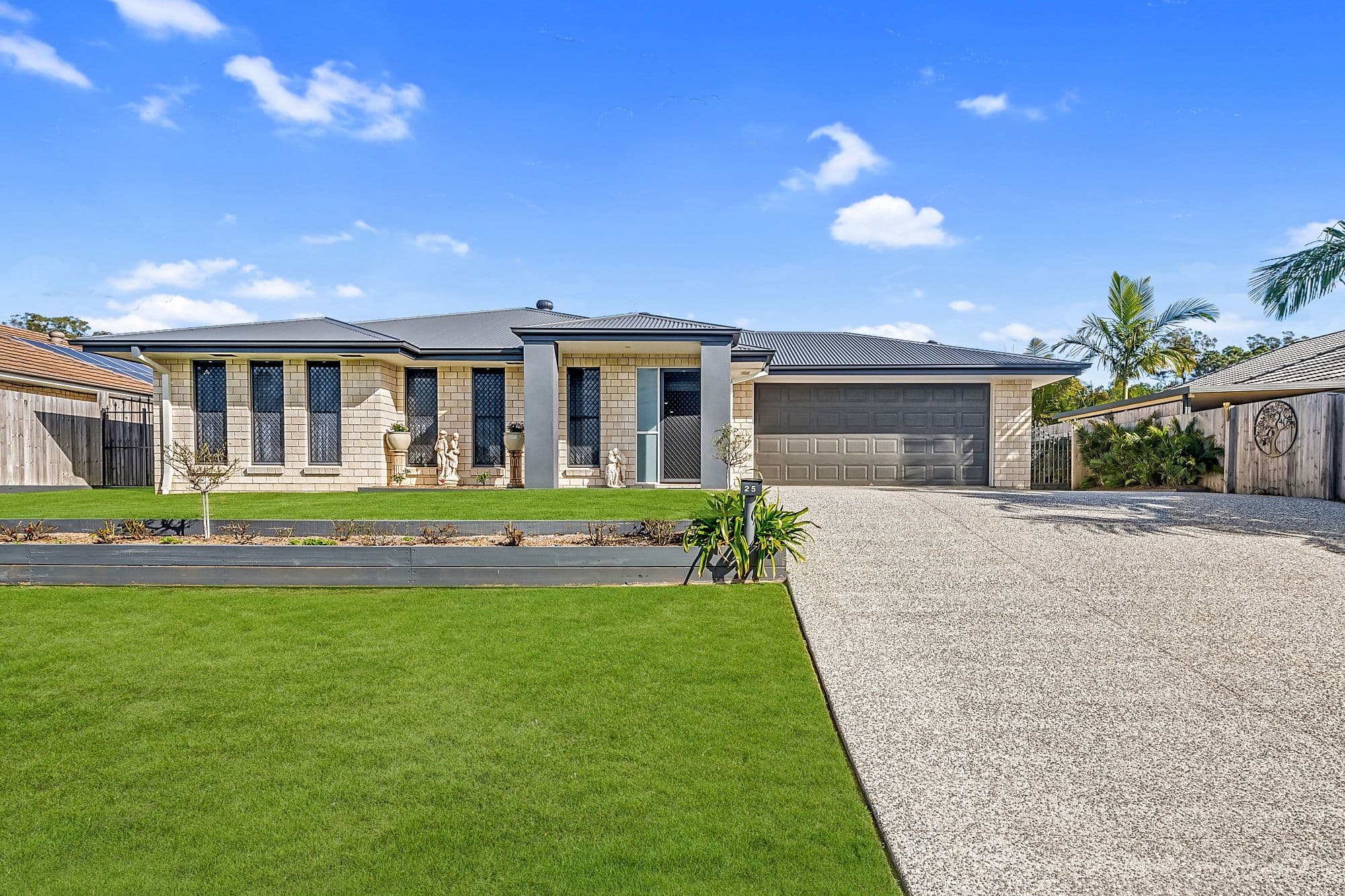 25 Pineview Drive, Beerwah QLD 4519, Beerwah - Thumbnail 2
