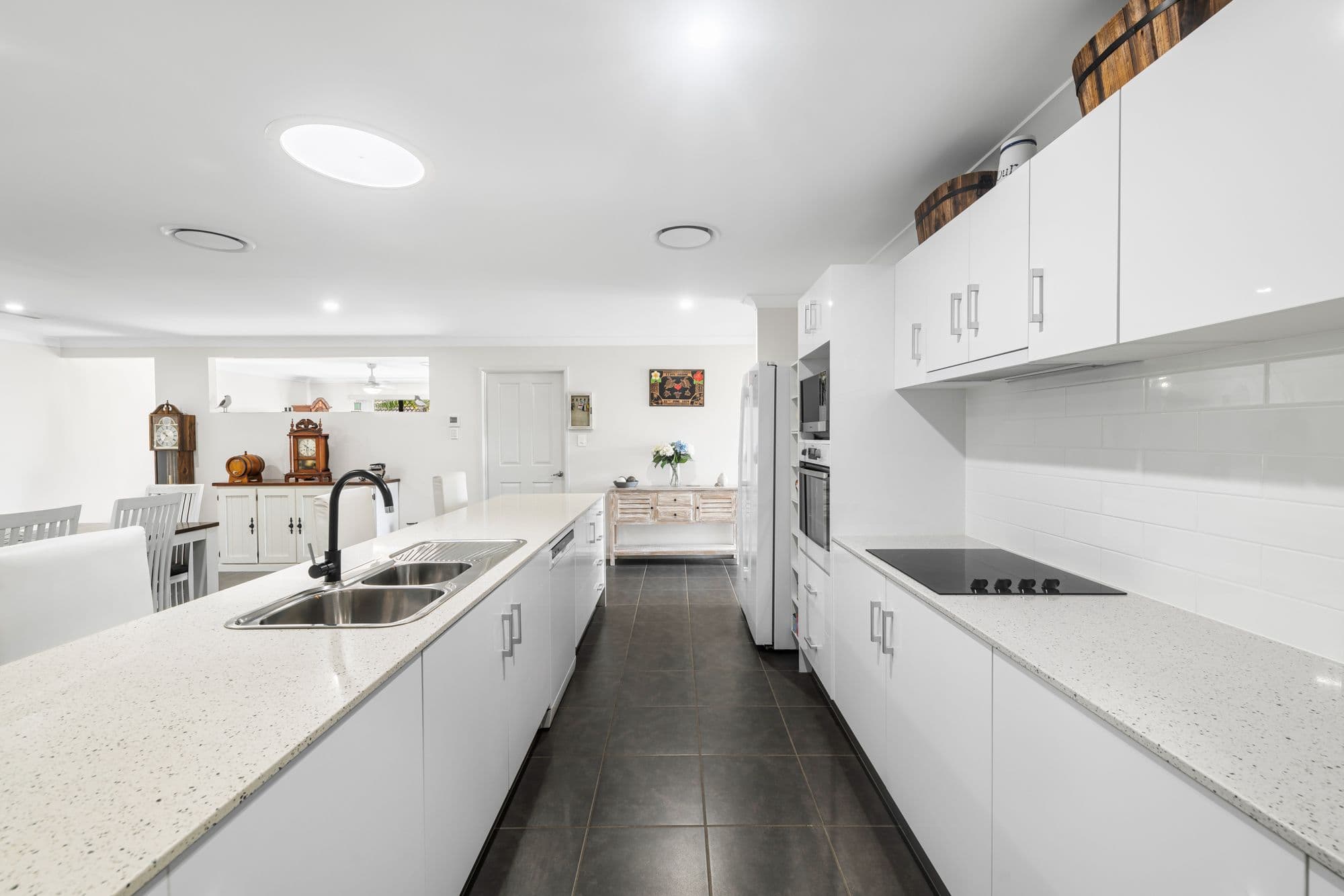 25 Pineview Drive, Beerwah QLD 4519, Beerwah - Thumbnail 6