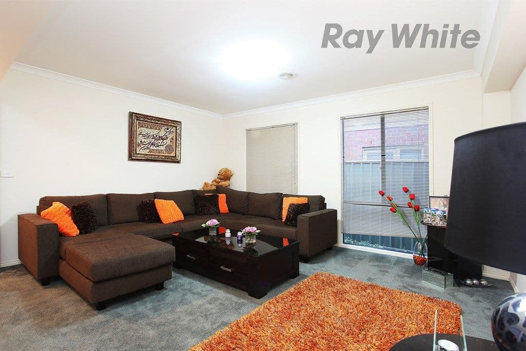 24 Covent Gardens, POINT COOK VIC 3030, Point Cook - Thumbnail 2