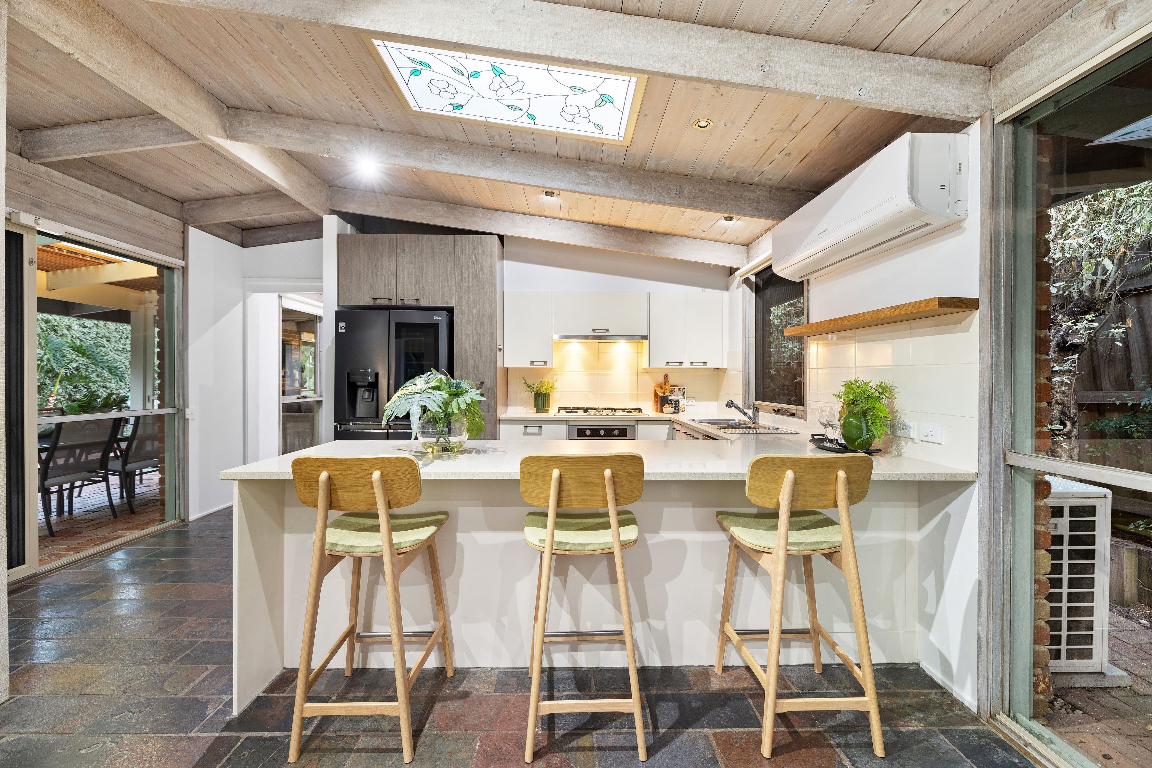 6 Alex Avenue, Wheelers Hill VIC 3150, Wheelers Hill - Thumbnail 5