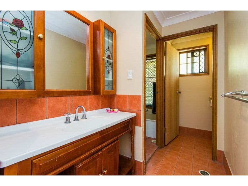 26 Wambaya Street, BELMONT QLD 4153, Belmont - Thumbnail 7