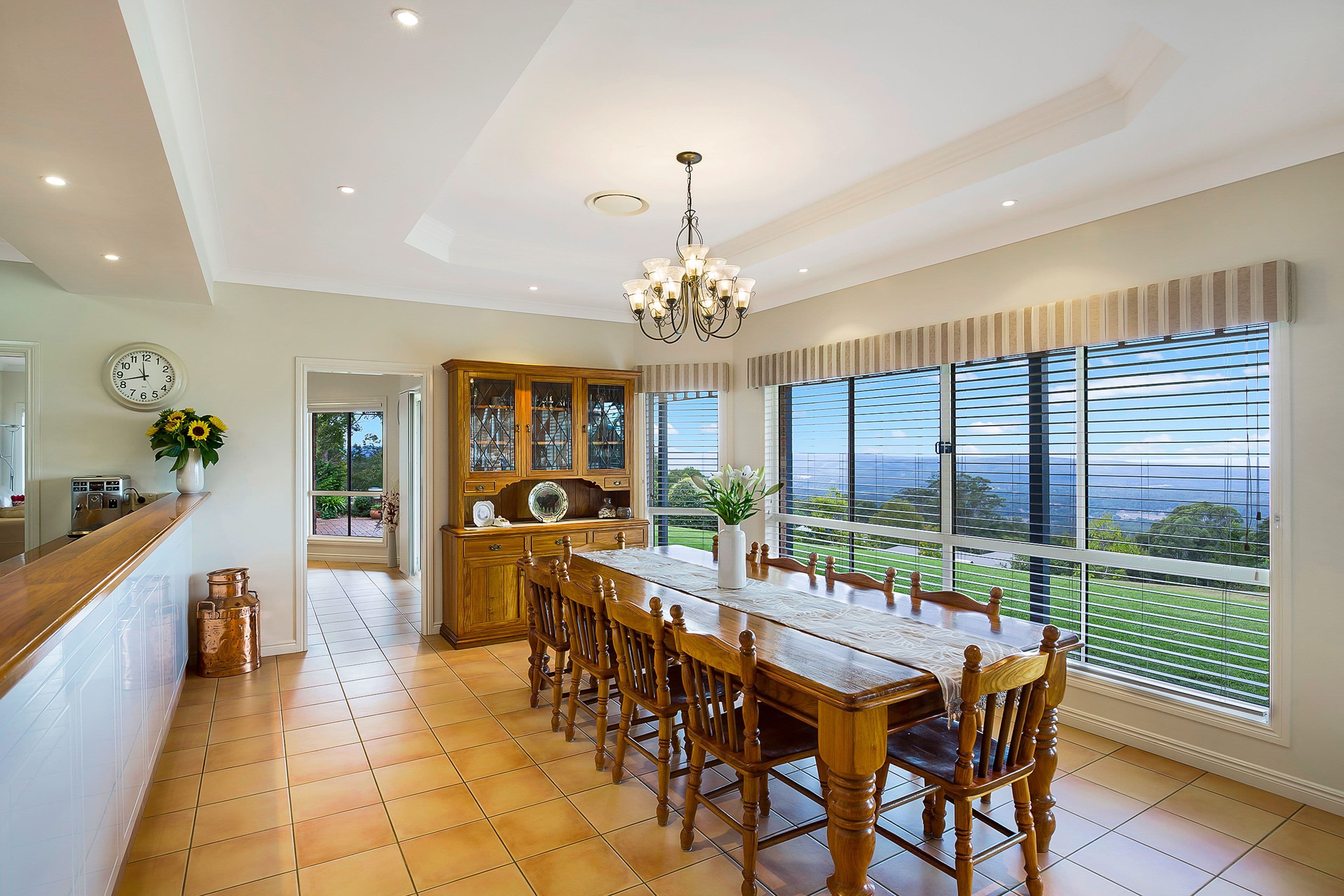 5 Clifton Grove, Ivanhoe, Ivanhoe - Thumbnail 4