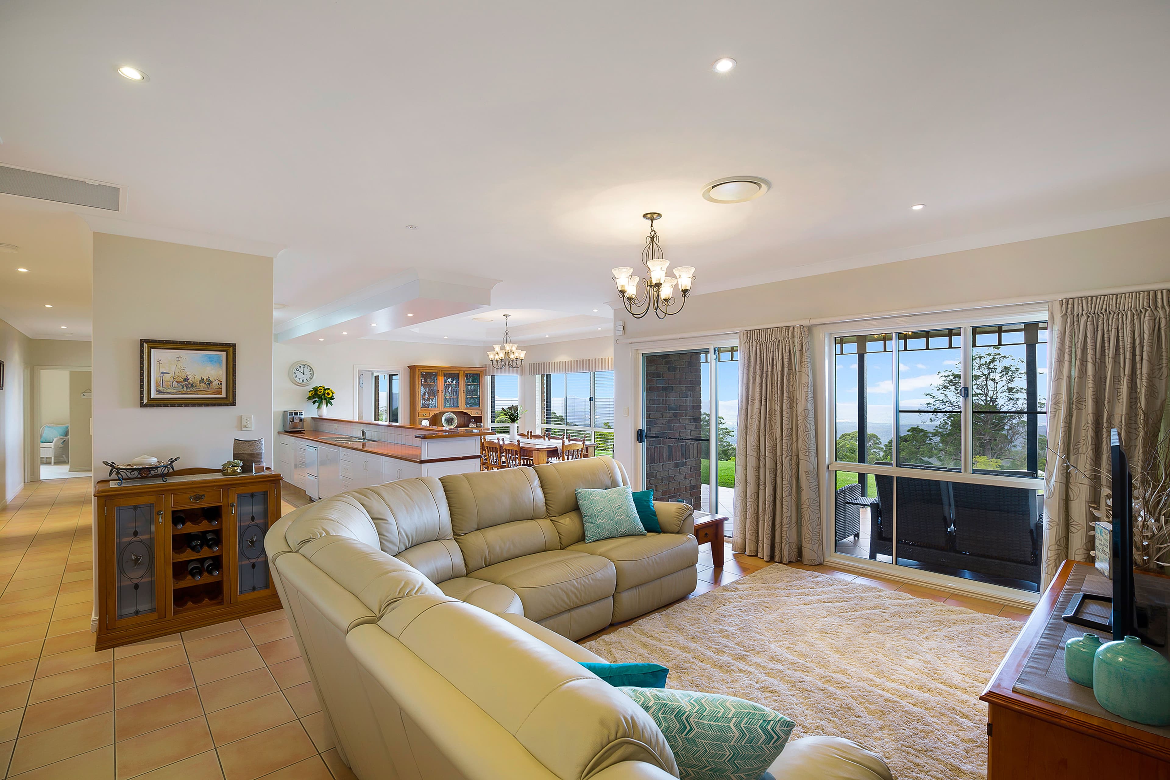5 Clifton Grove, Ivanhoe, Ivanhoe - Thumbnail 7