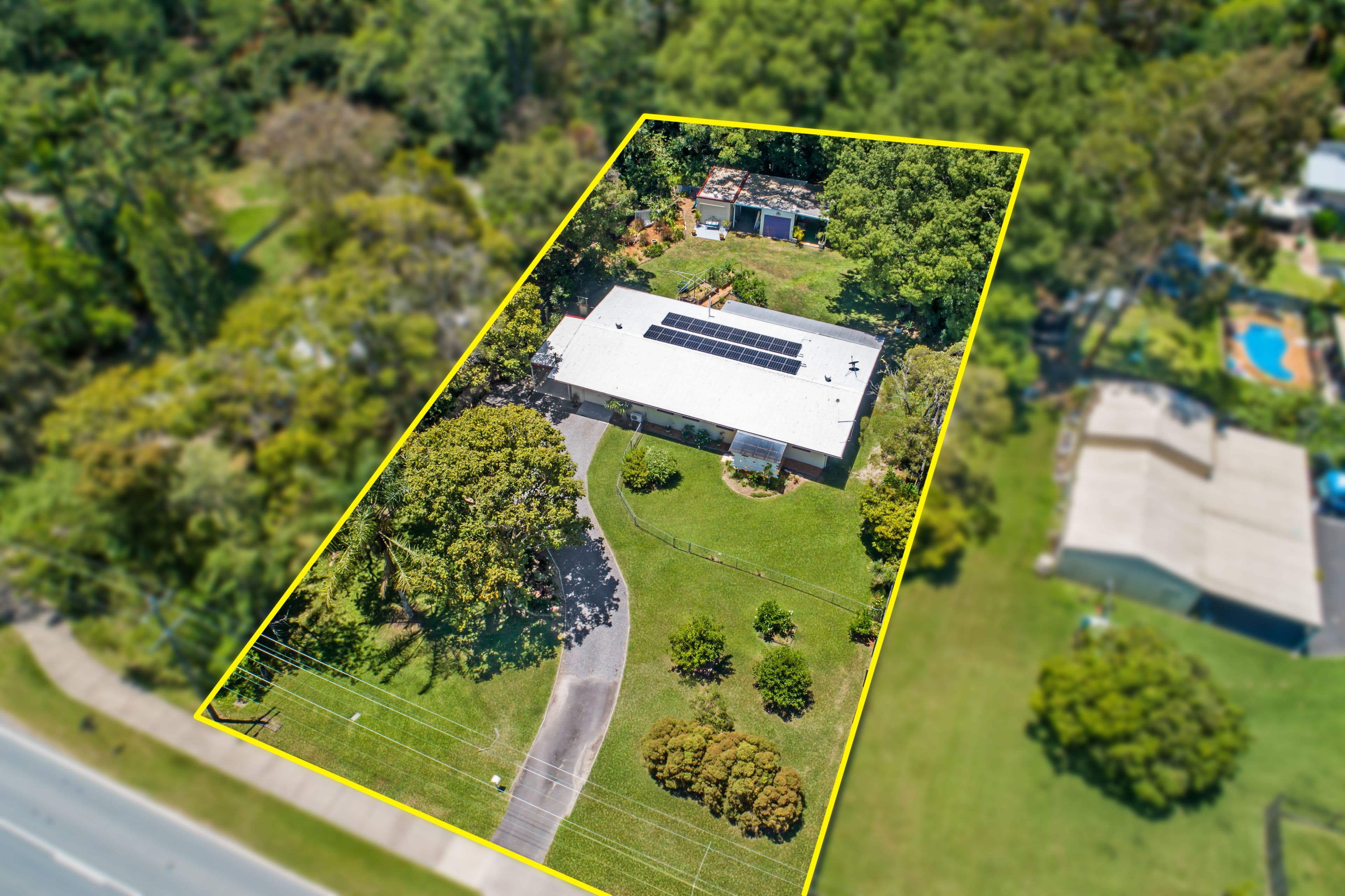 39 Maleny Street, Landsborough QLD 4550, Landsborough - Thumbnail 2