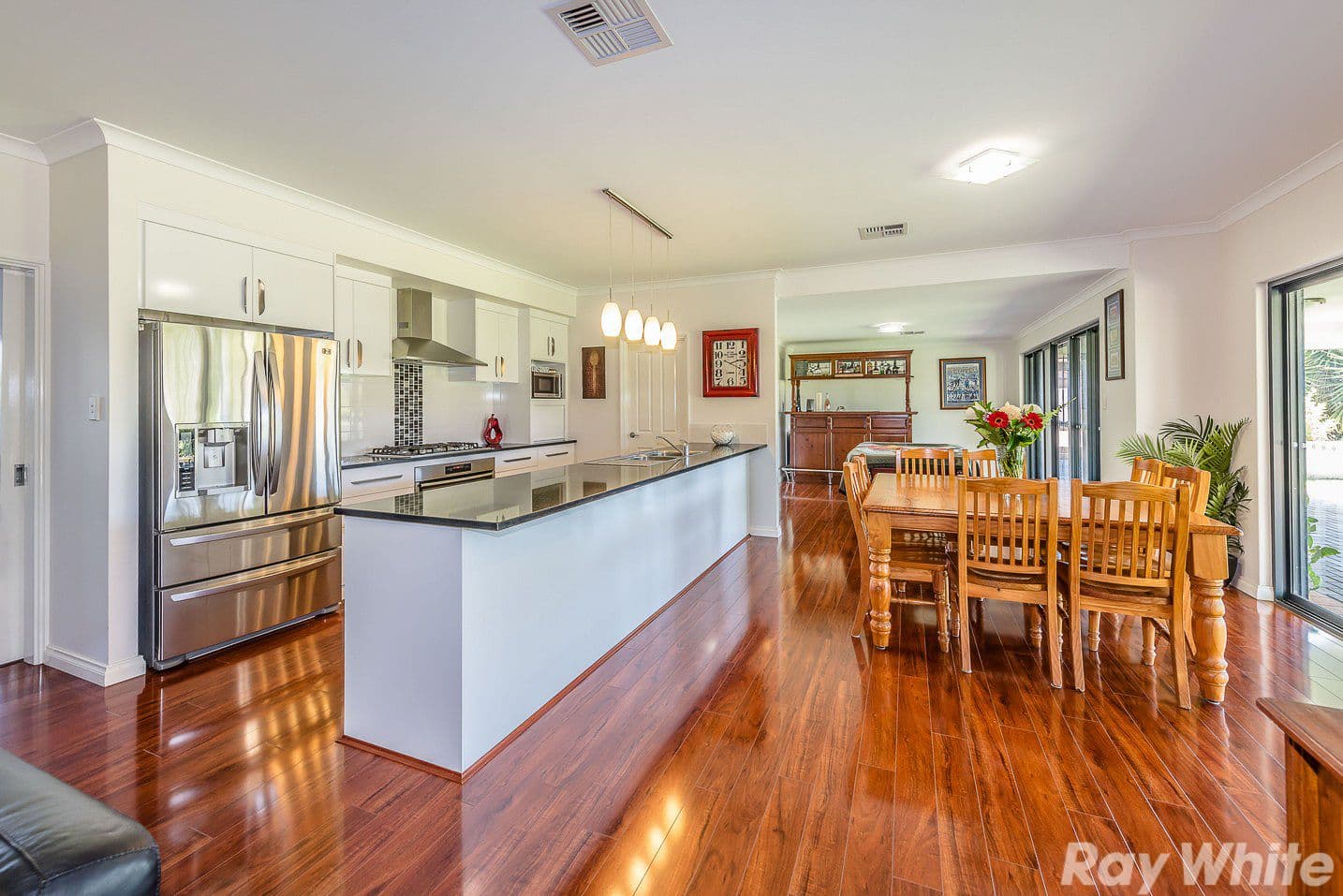 4 Bottlebrush Close, Woorree WA 6530, Woorree - Thumbnail 6
