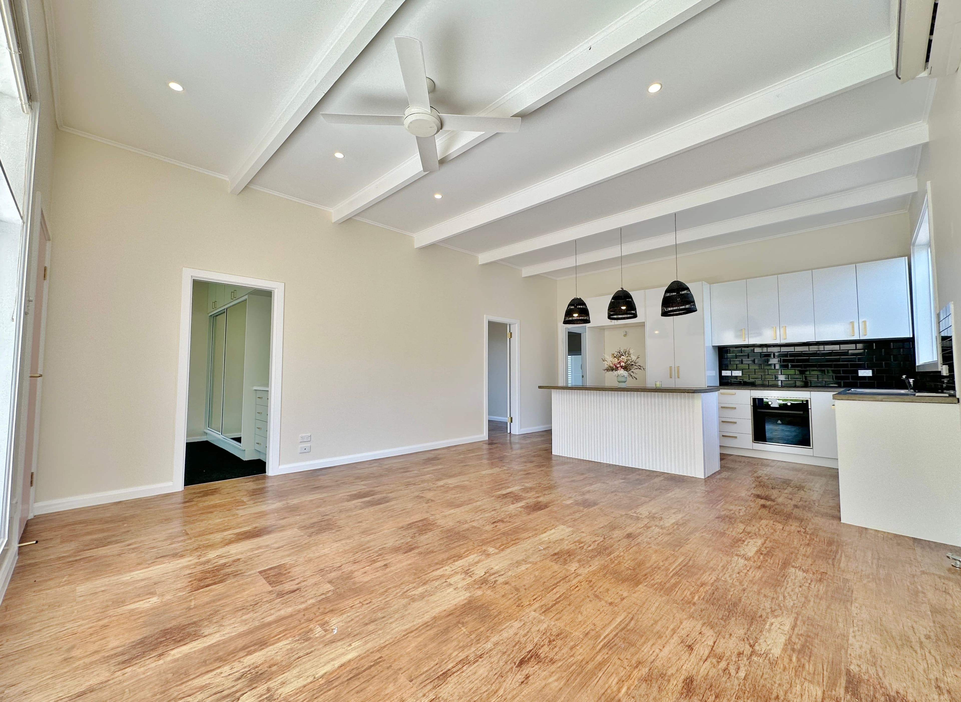 71 Lachlan Street, Young NSW 2594, Young - Thumbnail 7