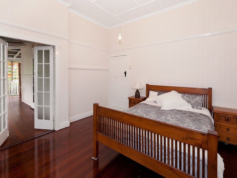 91 Chelmer Street West, CHELMER QLD 4068, Chelmer - Thumbnail 7