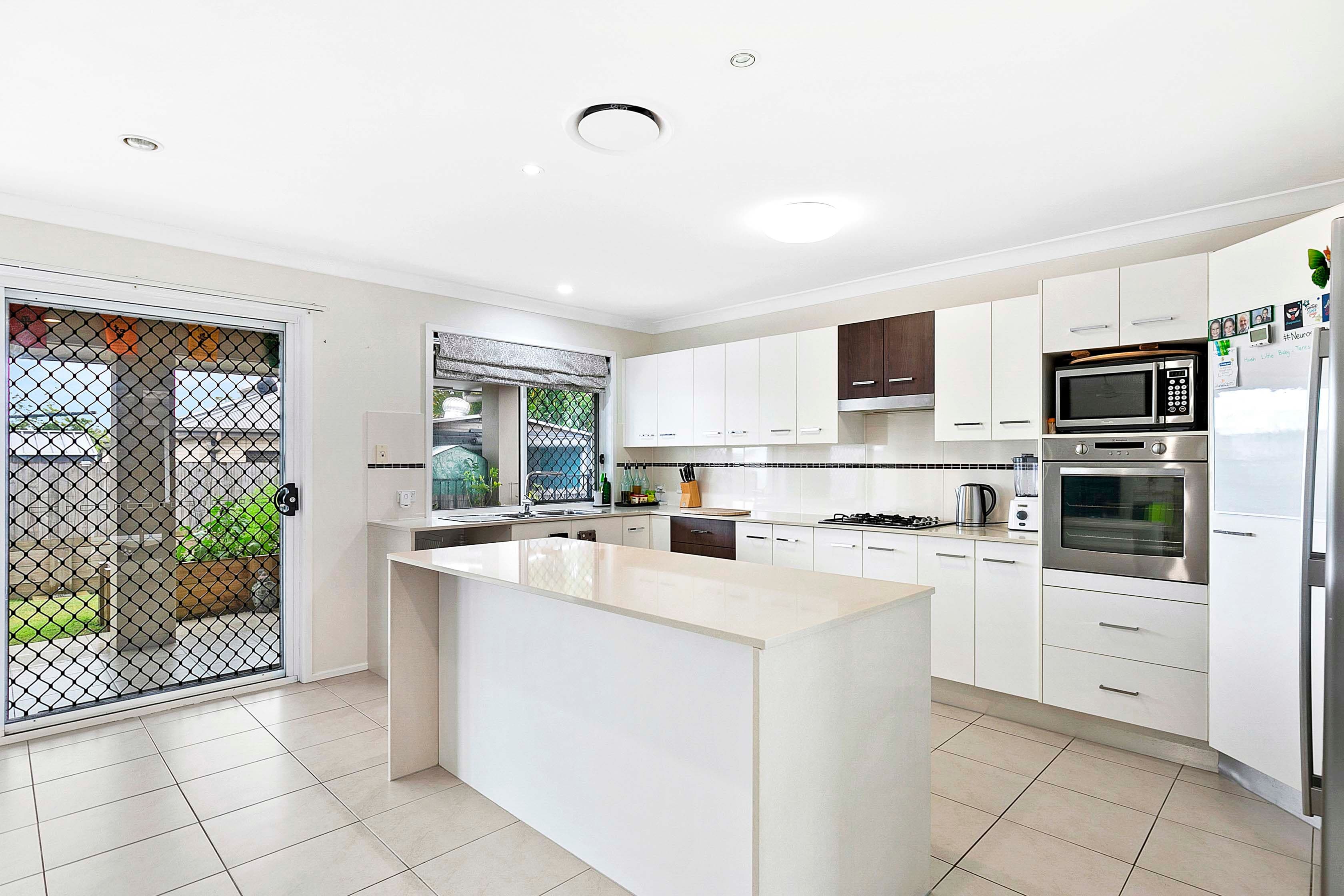 14 Captain Cook Street, Urraween QLD 4655, Urraween - Thumbnail 6