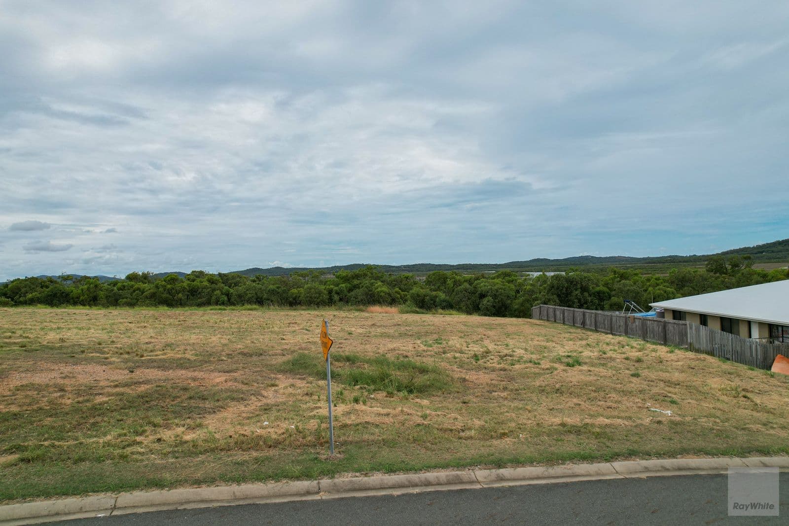 18 The Ridge Way, Zilzie QLD 4710, Zilzie - Thumbnail 2