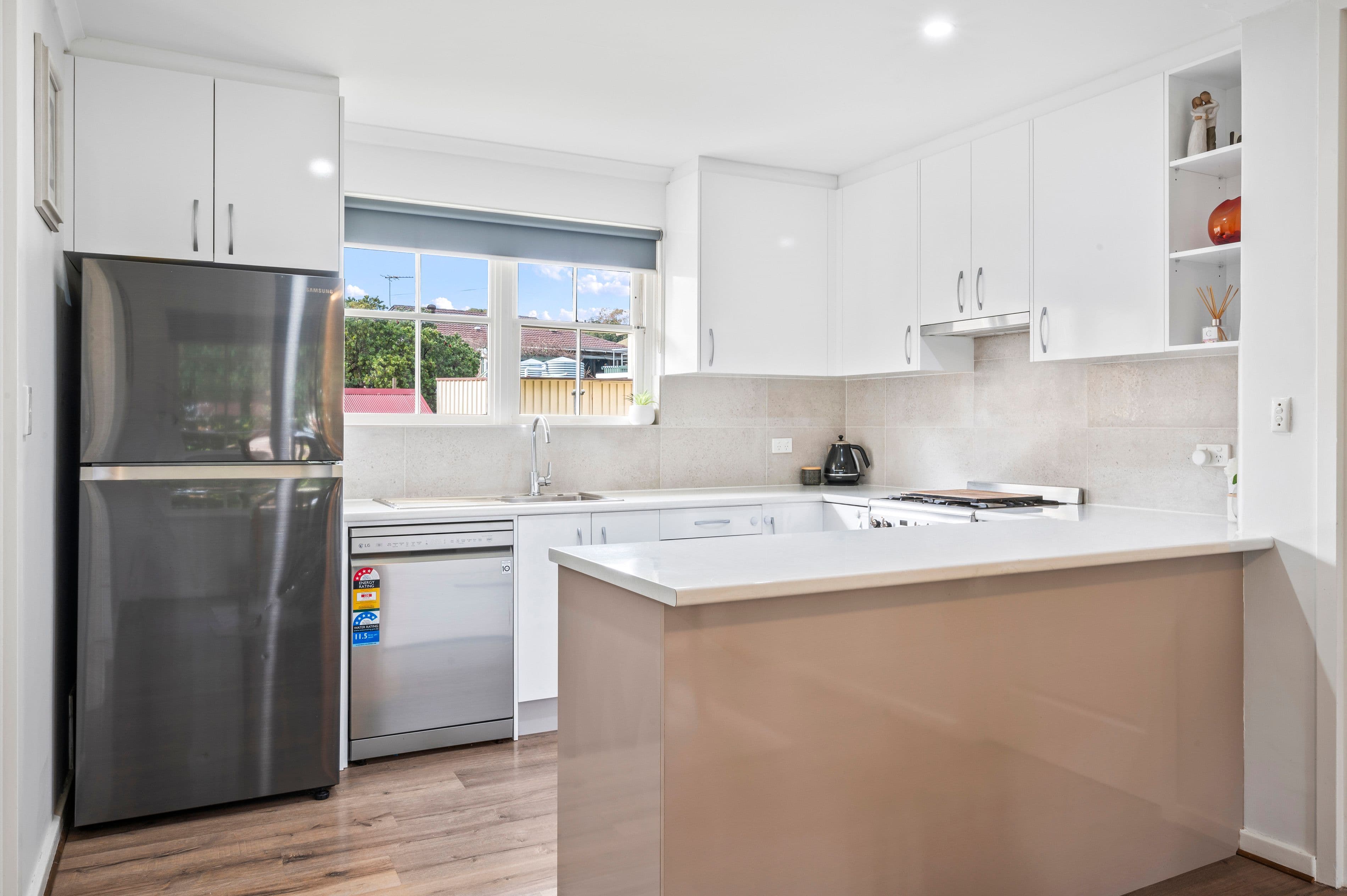 8 Leichardt Avenue, Ingle Farm SA 5098, Ingle Farm - Thumbnail 4